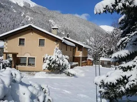 Apartment Chasa Suldanella